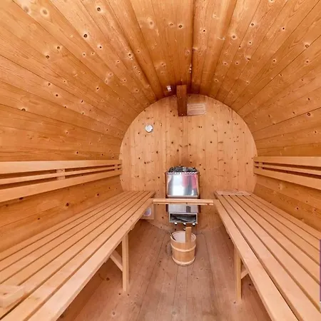 Appartement Mit Sauna In Ruhiger Lage Mit Burgblick