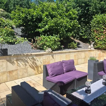 Διαμέρισμα Moderne Ferienwohnungen, Ruhige, Lage Sauna Kamin Burgblick Bernkastel-Kues