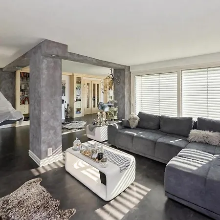 Moderne Ferienwohnungen, Ruhige, Lage Sauna Kamin Burgblick Appartement *